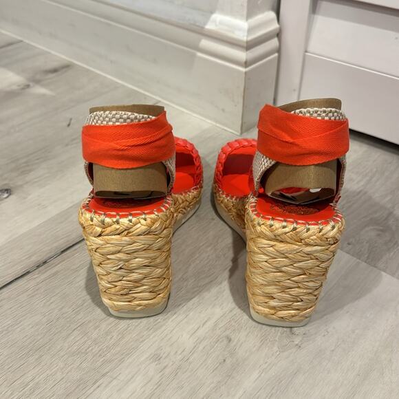 Vince Camuto NWOT Brisshel Leather Espadrille Wedge Orange Sandal. No box. - Picture 7 of 10